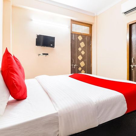 Bhauli Hotel O Kalawati Palace מראה חיצוני תמונה