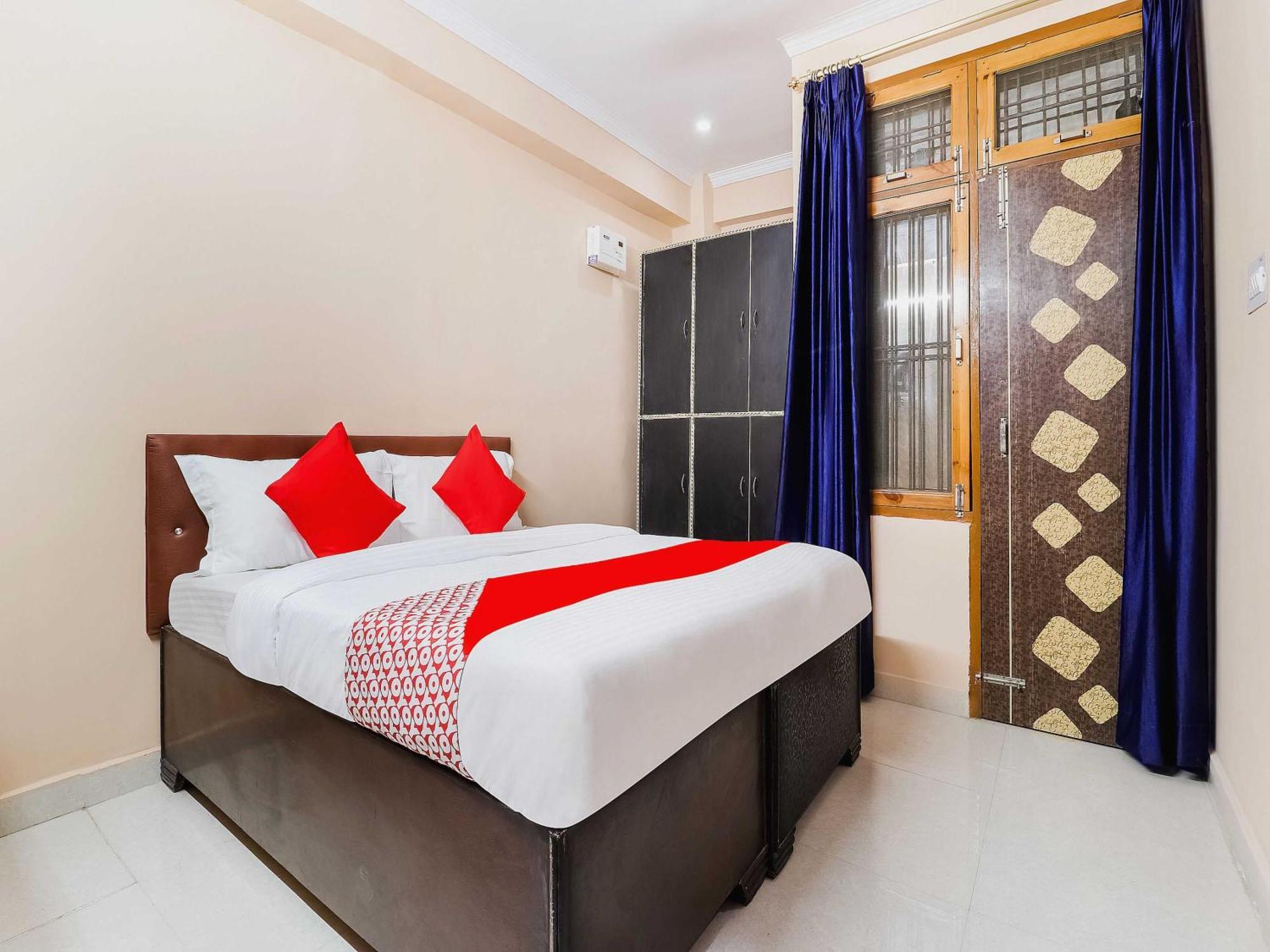 Bhauli Hotel O Kalawati Palace מראה חיצוני תמונה