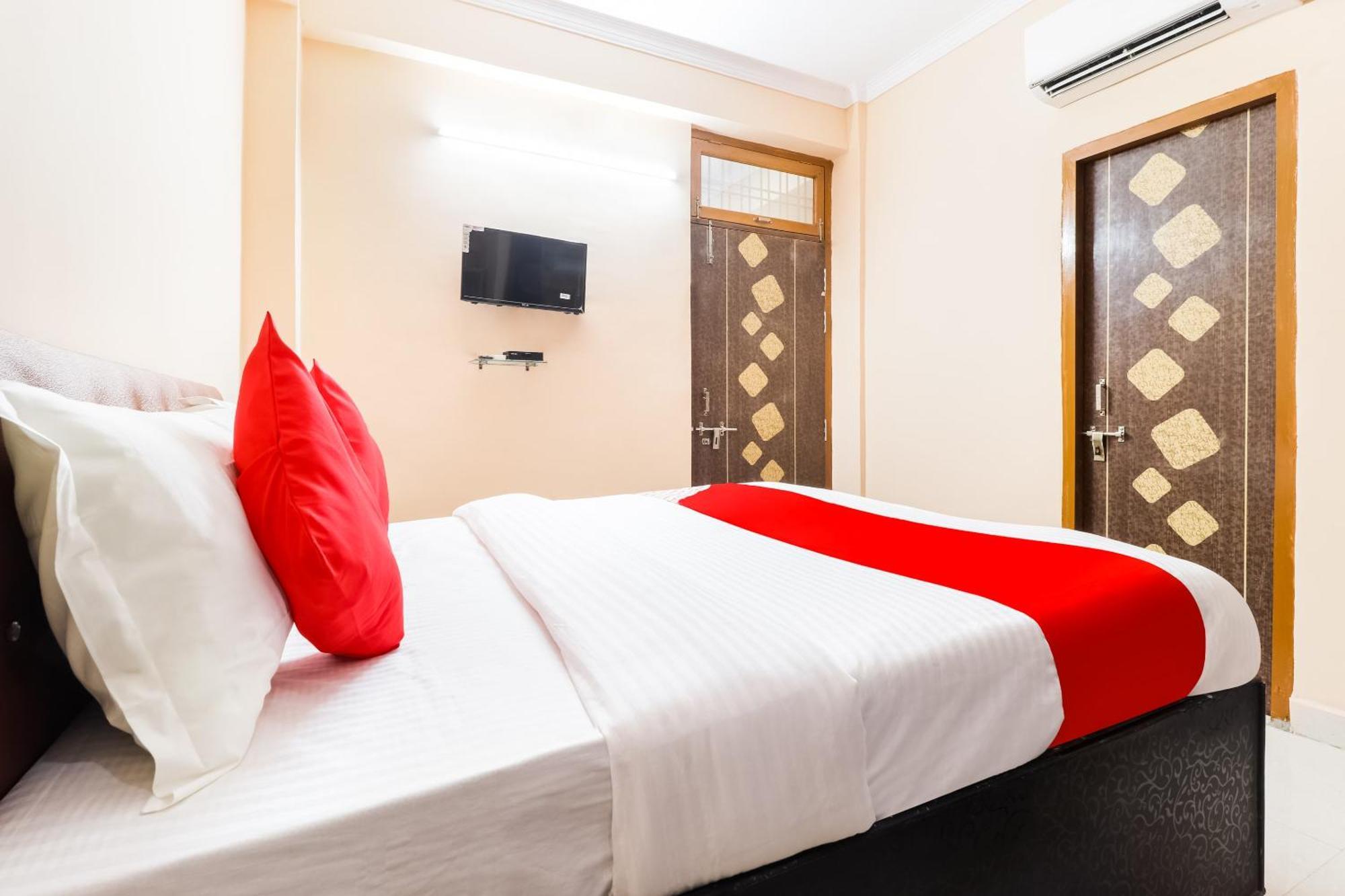 Bhauli Hotel O Kalawati Palace מראה חיצוני תמונה